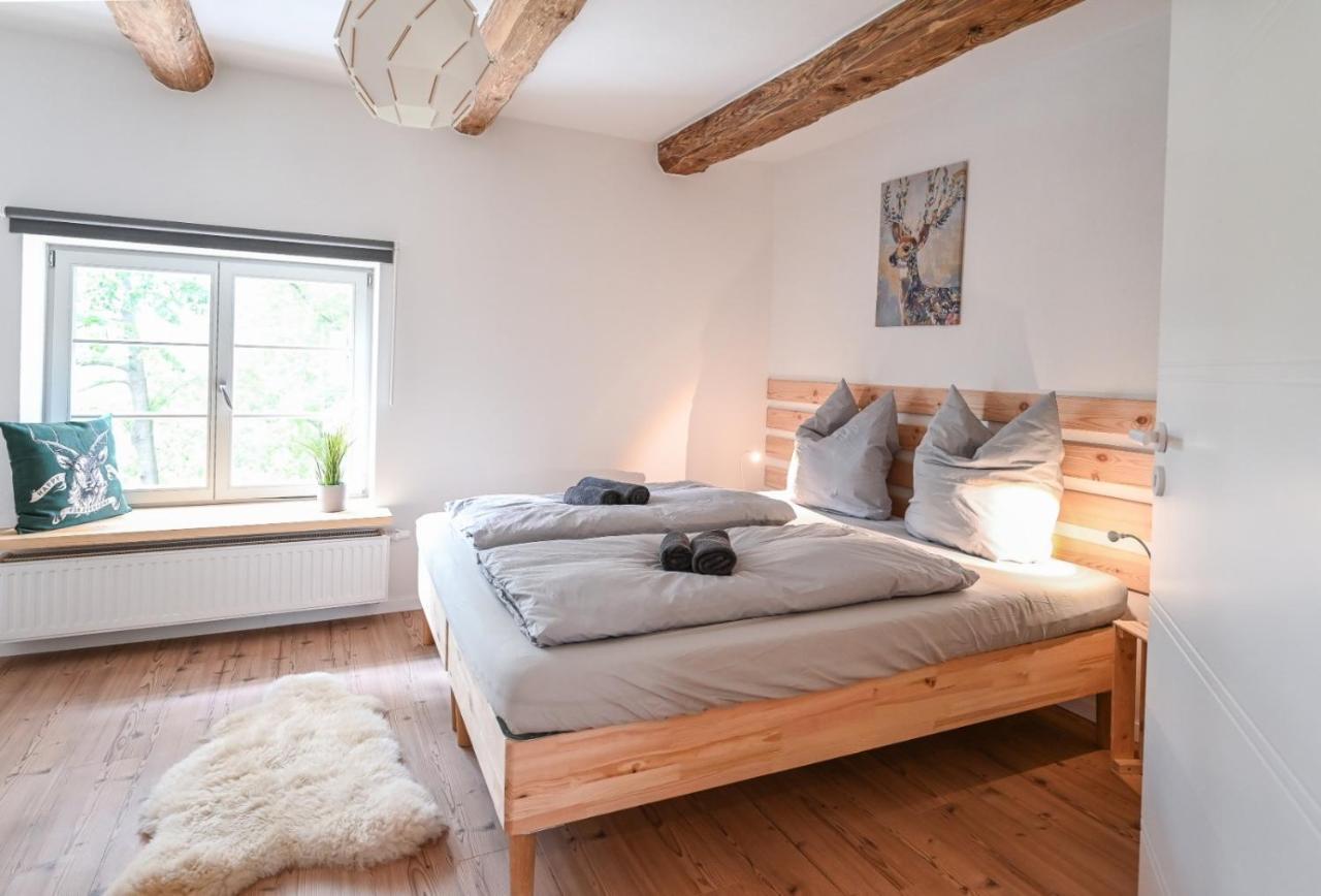 Farmhouse Eckartsberg Im Zittauer Gebirge - Gemuetliche Und Moderne Ferienwohnungen Mit Terrasse Bagian luar foto